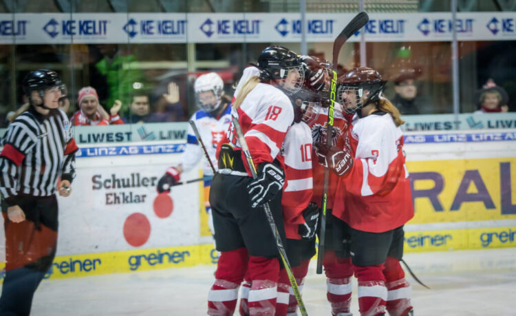 Österreichs Eishockey-Damen bei der WM in Klagenfurt bereit für Frankreich