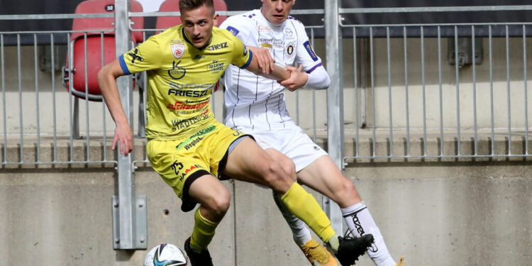 Ein Wolf mehr, ein Herz weniger: Wohlmuth verlässt Ried – und das Netz tobt 1 Fabian Wohlmuth (SVLafnitz). 05.04.2021. Foto: Kuess www.qspictures.net