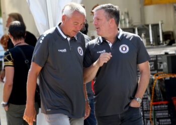 Fussball. Bundesliga. Austria Klagenfurt. Aufstiegsfeier, Mannschaftspraesentation. Trainer Peter Pacult, Matthias Imhof. Klagenfurt, am 10.7.2021. Foto: Kuess www.qspictures.net