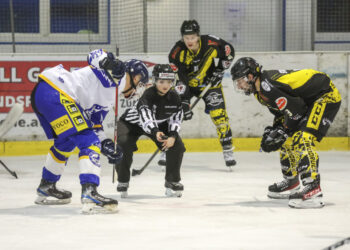 STEINDORF, AUSTRIA - February 18: Playoff AHC Division 1 EC VSV U20 vsv EC LiWOdruck Spittal at Ossiachersee Halle on February 18, 2022 in STEINDORF, Kärnten, AUSTRIA. (Photo by Ernst Krawagner sport-fan.at)