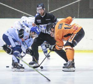 Halbfinale AHC Division 1 USC Velden gegen ESC Steindorf at Eishalle on February 22, 2022 in Velden, Kärnten, AUSTRIA. (Photo by Ernst Krawagner sport-fan.at)