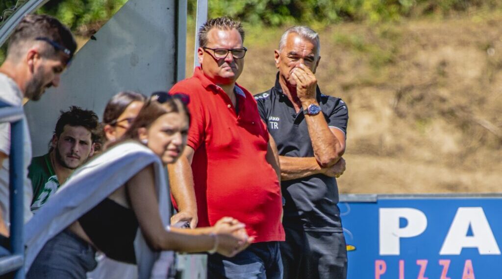 Knaller! SV Donau Klagenfurt trennt sich von Trainerteam! 1 Robert Trappitsch (Trainer SV Donau Klagenfurt) Christian Trappitsch (Co-Trainer SV Donau Klagenfurt) Photo by Ernst Krawagner sport-fan.at)