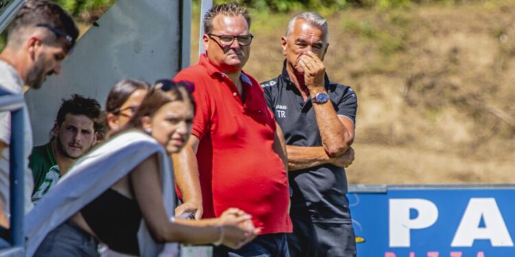 Knaller! SV Donau Klagenfurt trennt sich von Trainerteam! 1 Robert Trappitsch (Trainer SV Donau Klagenfurt) Christian Trappitsch (Co-Trainer SV Donau Klagenfurt) Photo by Ernst Krawagner sport-fan.at)