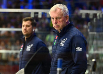 Headcoach EC VSV Rob Daum EC VSV, EC IDM Wärmepumpen VSV vs. Hydro Fehervar AV19 3.10.2023, EC IDM Wärmepumpen VSV vs Hydro Fehervar AV19 am 03.10.2023 in Villach (Stadthalle Villach), Austria, (Photo by Bernd Stefan)