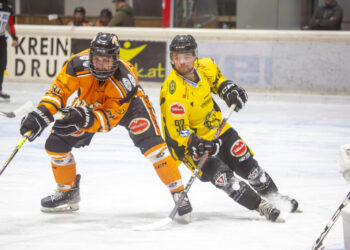 Pre-Season Game , EC MET Photovoltaik Spittal - USC Pirates Velden am 21.10.2023 in Spittal (Eis-Sport-Arena), Austria, (Photo by Ernst Krawagner sport-fan.at)
