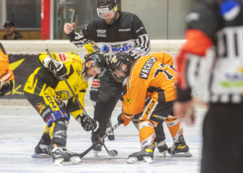 Pre-Season Game , EC MET Photovoltaik Spittal - USC Pirates Velden am 21.10.2023 in Spittal (Eis-Sport-Arena), Austria, (Photo by Ernst Krawagner sport-fan.at)