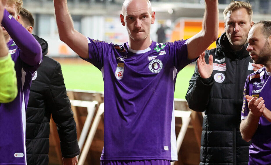 Transfer-Hammer: Wimmer wechselt zum WAC! 1 Fussball Bundesliga. WAC gegen SK Austria Klagenfurt. Nicolas Wimmer (Klagenfurt). Wolfsberg, am 4.11.2023. Foto: Kuess www.qspictures.net