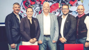 V.l.n.r.: Günther Ropatsch, Yasmin Stepina, Klaus Hartmann, Nicolas Stockhammer, Andreas Ösze Foto: Ernst Krawagner