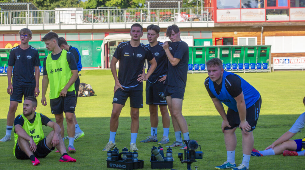 SG ASK/HSV Klagenfurt | Spielgemeinschaft geht wieder getrennte Wege 1 ASK Klagenfurt und HSV Klagenfurt getrennt Foto: Ernst
