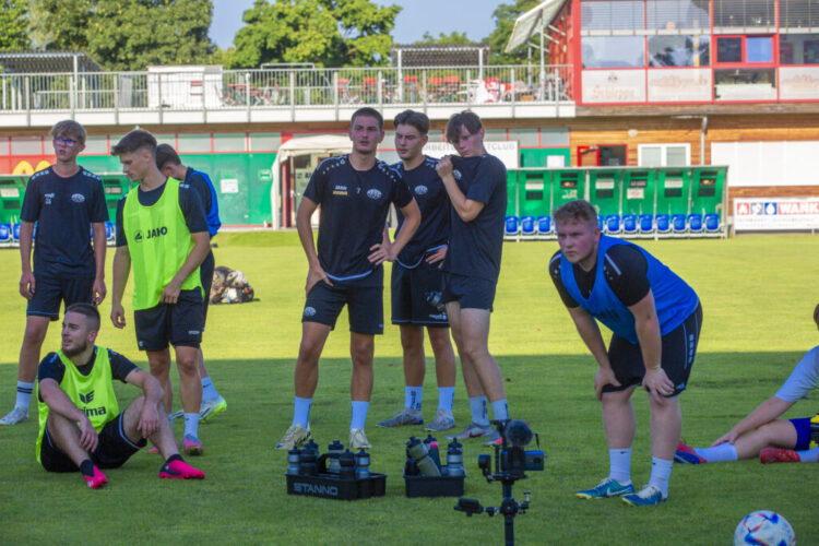 ASK Klagenfurt und HSV Klagenfurt getrennt Foto: Ernst