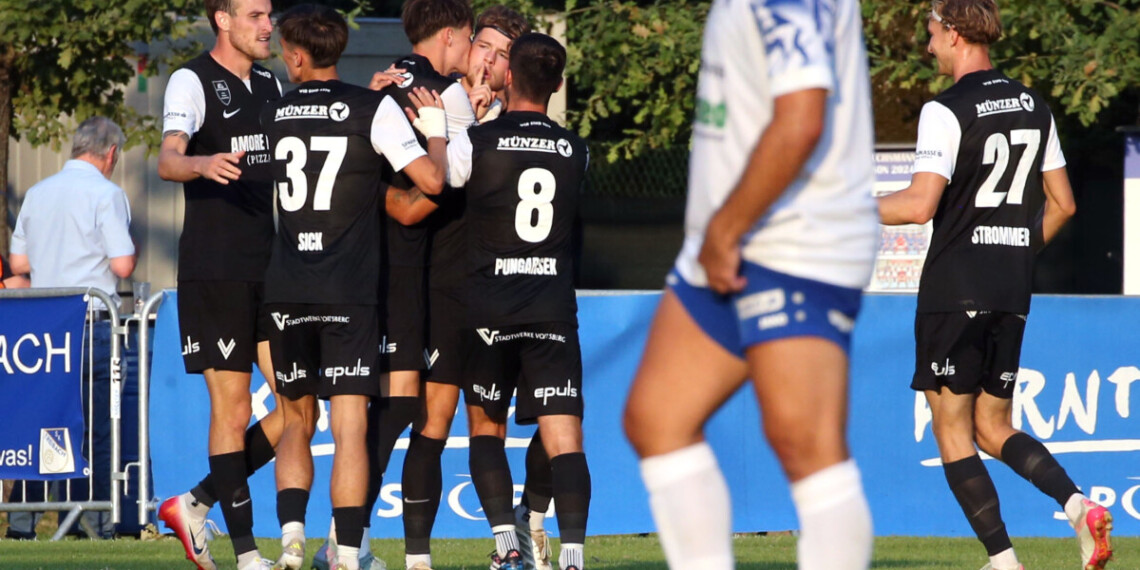 Schubert-Doppelpack! Treibach kämpferisch, aber erneut ohne Punkte 1 Treibach gegen Voitsberg. Foto. Kuess www.qspictures.net