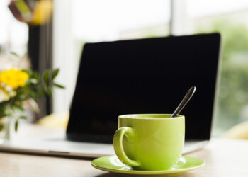 Gen Z and the Rise of Side Hustles: A New Era of Work
