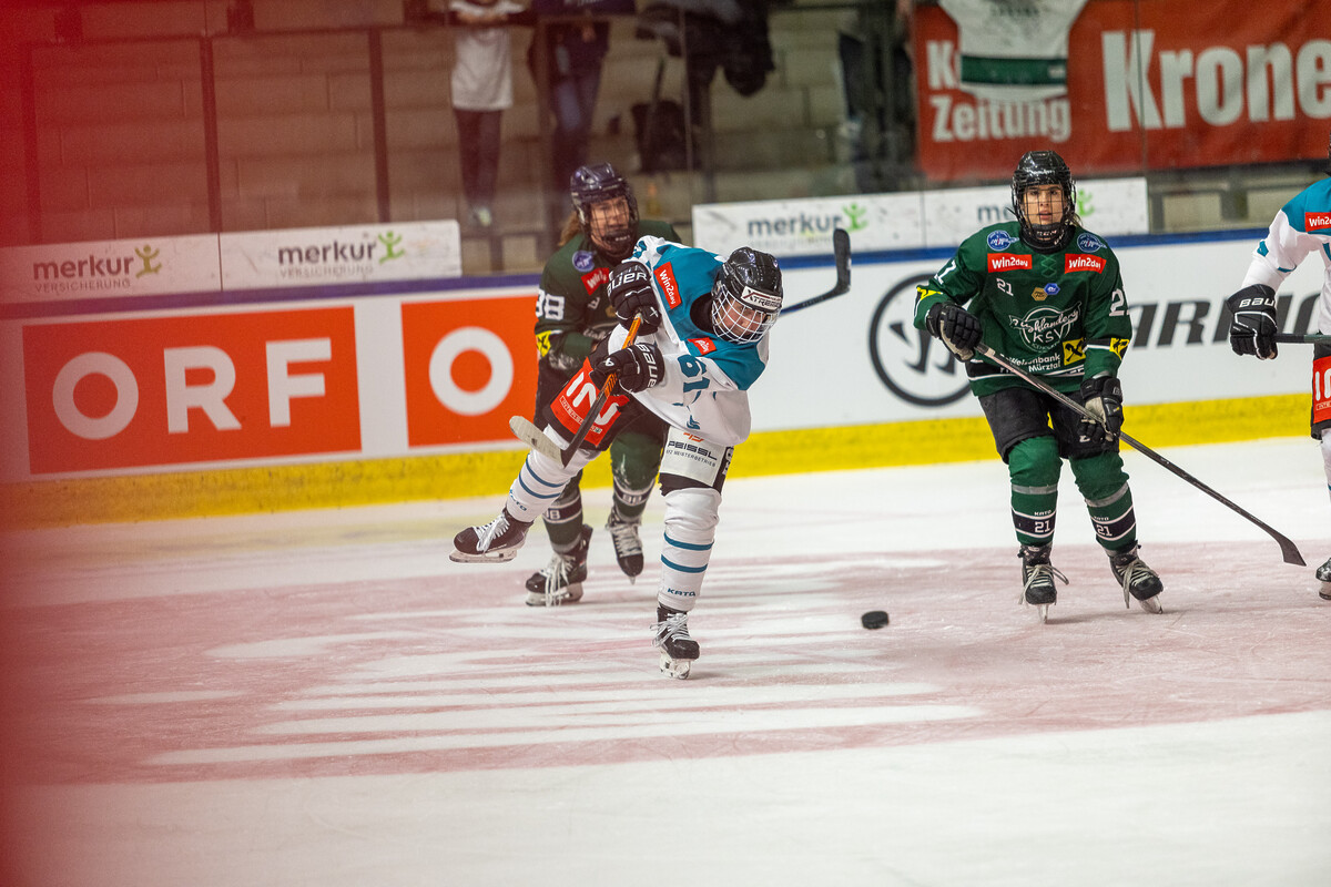 Goldrausch der Highlanders: Lakers gestoppt, Sabres retten ihre Ehre 2 Alina Hinum KSV Highlanders vs Lakers Kaernten Foto Wolfgang Handler