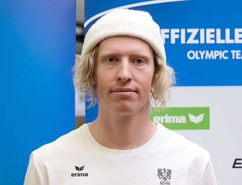 Clemens Millauer zieht bei Slopestyle-Weltcup in Laax ins Finale ein 9 Clemens_Millauer_-_Team_Austria_Winter_Olympics_2018_a
