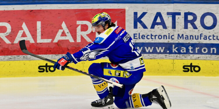 Adam Helewka EC VSV, EC IDM Wärmepumpen VSV vs. HC TIWAG Innsbruck - Die Haie Photo by Bernd Stefan