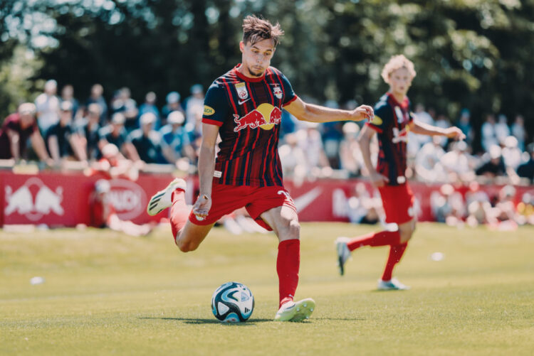ANIF, AUSTRIA - JULY 15: Amar Dedic during a pre-season friendly match against  Hamburger SV on July 15, 2023 in Anif, Austria. 
Photo by EXPA/ JFK - FC Red Bull Salzburg