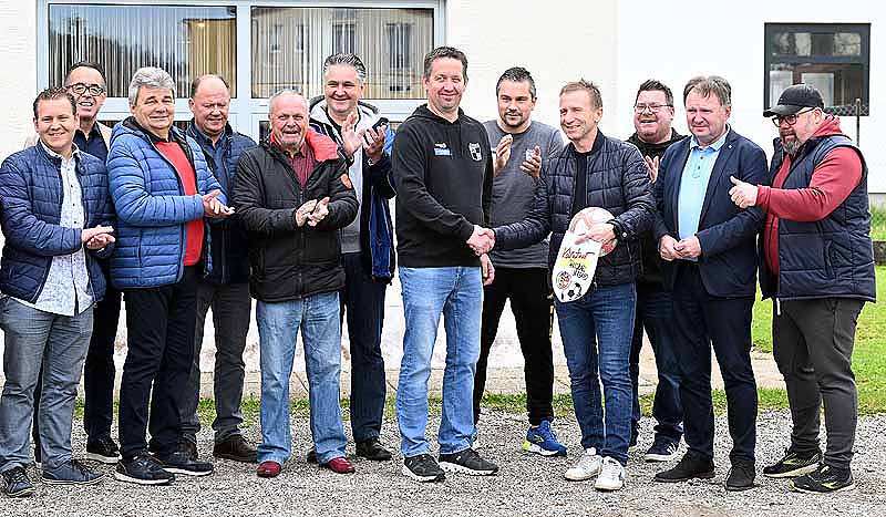 Eberndorf KFV Sprechtag mit OeFB Praes Klaus Mitterdorfer mit Obman Martin Lesjak 13 Foto Hermann Sobe