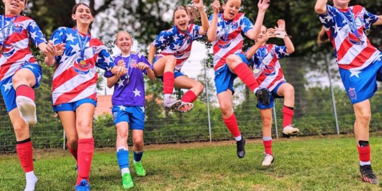 Mädchenpower in Ferlach: Fußball-Schnuppertraining startet im September! 1 Ferlach - Schnuppertraining