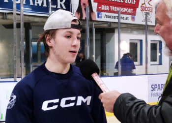 EC VSV gegen UECR Huben endet mit 4:5 - Interview mit dem zweifachen Torschützen für den VSV, Florian Springer