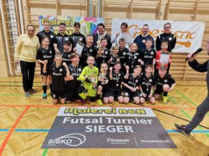Die SV SPORTASTIC P&G Jugend Spittal jubelt über gleich drei erste Plätze - Credit: SV SPORTASTIC Spittal