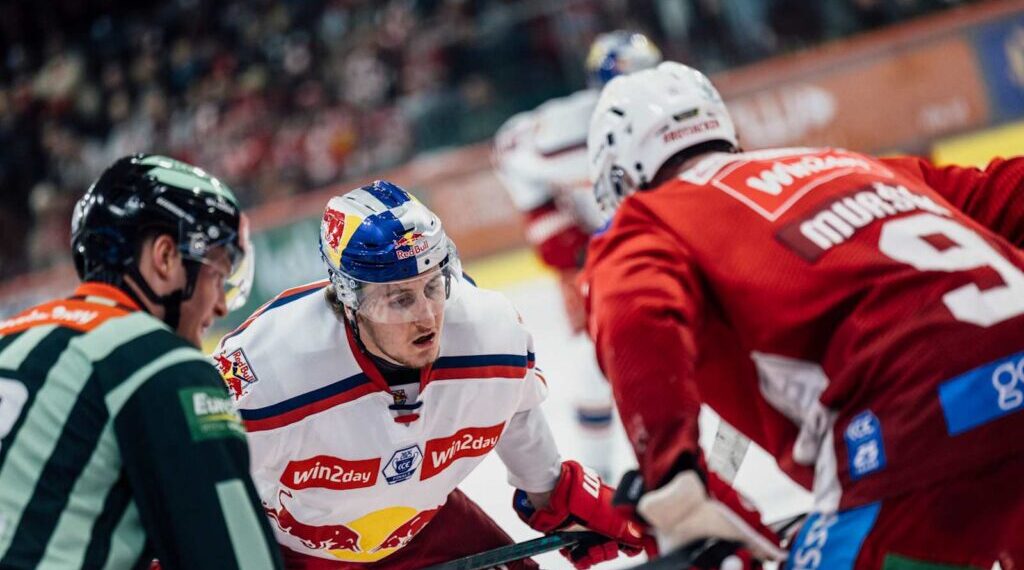 Salzburg gewinnt Finalauftakt gegen den KAC 1 EC KAC vs. EC Red Bull Salzburg Foto: Gintare Karpaviciute