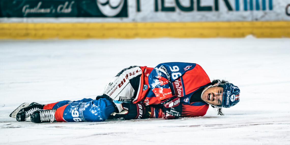 Schock bei den Haien: Steven Owre Saisonaus – die Liga hat Erklärungsbedarf! 1 HCI-Topscorer Steven Owre Fotocredit: HCI / PAPA Productions