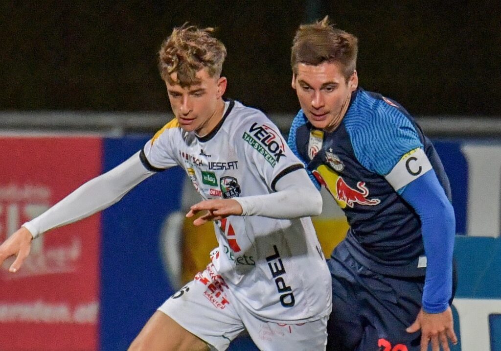 Borussia leiht Maximilian Wöber von Leeds United aus 10 Borussia leiht Maximilian Wöber von Leeds United aus