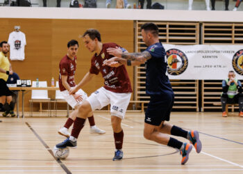 LPSV Kärnten gegen Bad Fischau Sport Fan Austria