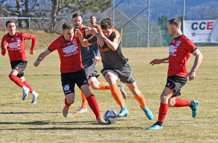 SV Eberstein - Unterliga Ost Foto: Hermann Sobe