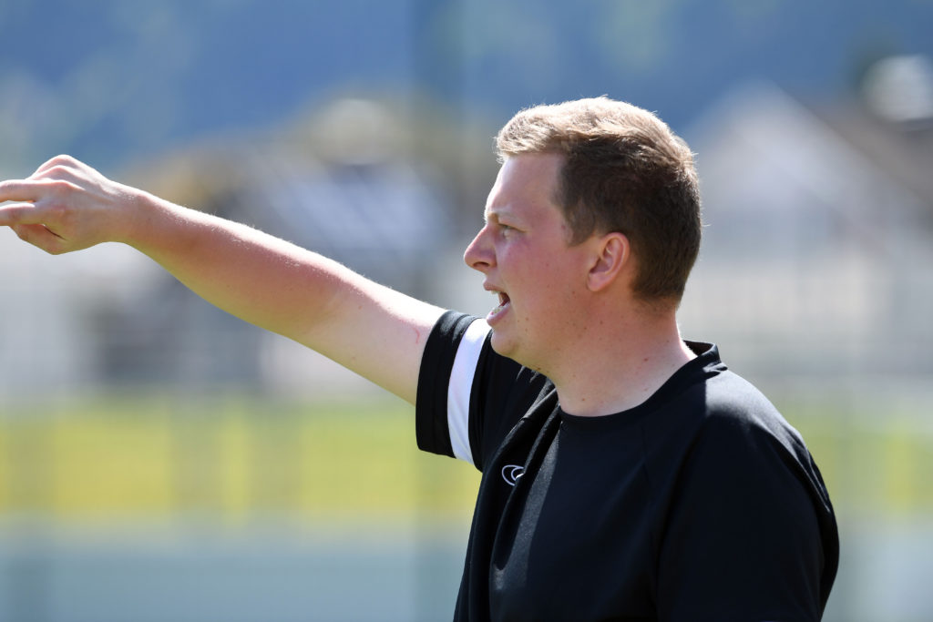 Kärntner Fußball-Steno Trainerwechsel bei den Liwodruck Hornets - Martin Bodner gibt Rücktritt bekannt! 1 Fussball, 2023-04-30, Damen 2 BL Carinthians Spittal ping/schesrz - Rankweil rot
im Bild: Carinthians Spittal TR Martin Bodner
PhotoCredit: Hermann Sobe