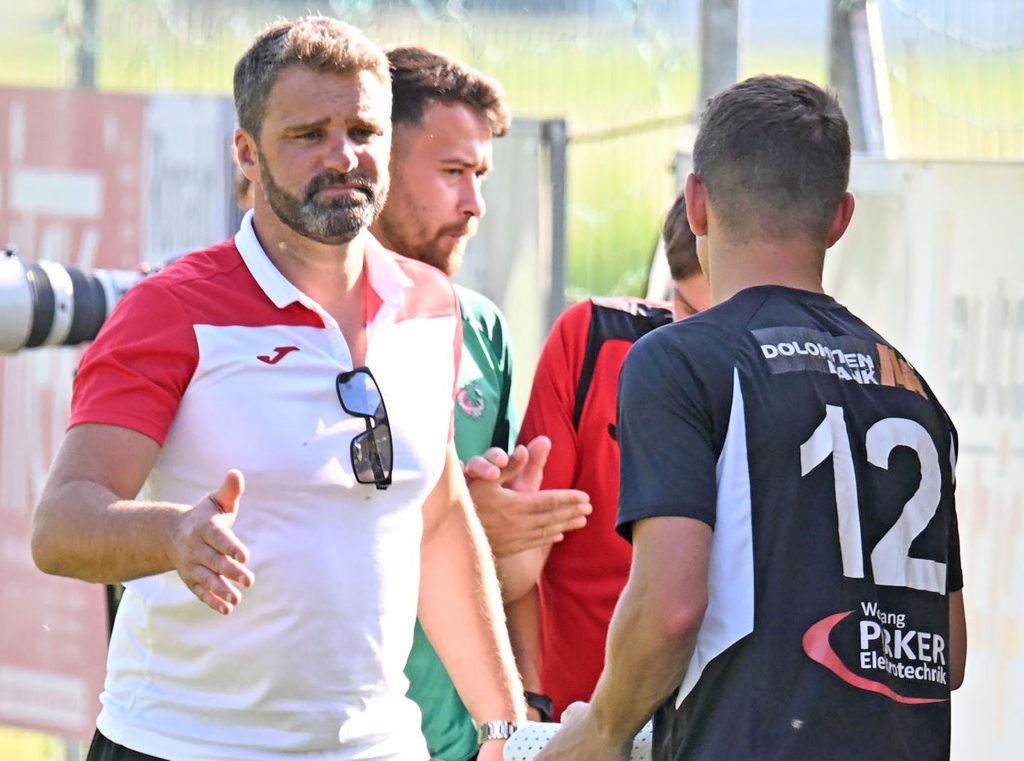 Kärntner Fußball-Steno KW 24/5 Transfers & Gerüchte in Gmünd 1 Kärnten,Sport