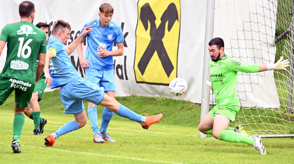 SV Union Lind: 1 Legionär und viele Talente 1 SV Union Lind - Unterliga West Foto: Hermann Sobe