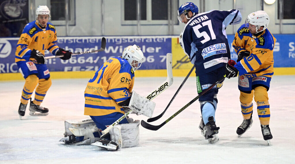 Eishockey-Super-Montag: Althofen vs. Steindorf – das Spiel der Spiele - LIVE! 1 1. EHC Althofen vs. ESC SoccerZone Steindorf Livestream Foto: Hermann Sobe