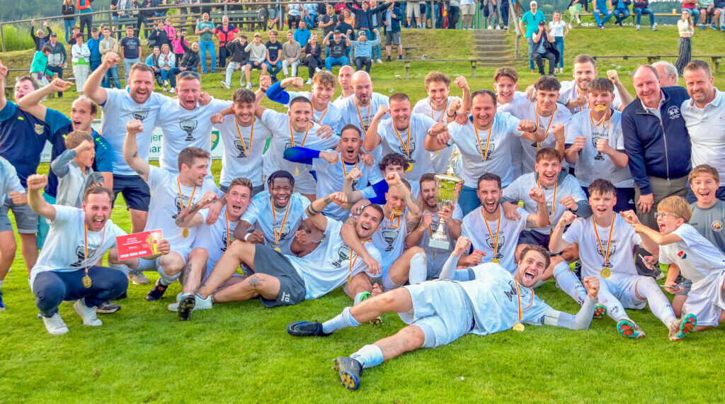 Spannung: Auslosung zur 2. Runde des KFV Cups 24/25 1 ASKÖ Köttmannsdorf gewinner des Villacher Bier KFV Cup Foto: Hermann Sobe