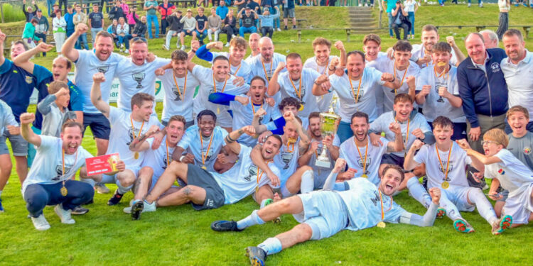 Spannung: Auslosung zur 2. Runde des KFV Cups 24/25 1 ASKÖ Köttmannsdorf gewinner des Villacher Bier KFV Cup Foto: Hermann Sobe