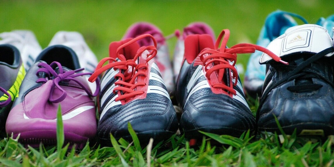 Fußballschuhe im Fokus: Umfrage zur Nutzung, Qualität und Spielererfahrung 1 Umfrage Fußballschuhe