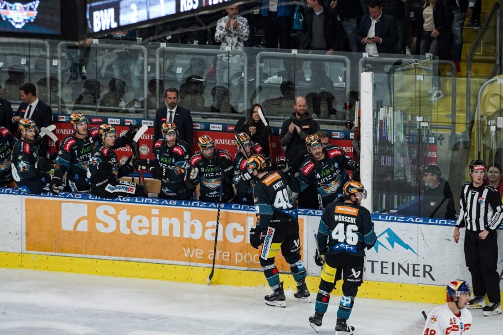 Black Wings feiern souveränen Auswärtssieg in Wien 9 Black Wings feiern souveränen Auswärtssieg in Wien