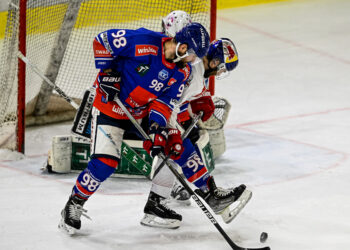 INNSBRUCK,AUSTRIA,05.FEB.23 - ICE HOCKEY - ICE Hockey League, HC Innsbruck vs EC Red Bull Salzburg. Image shows Jan Lattner (Innsbruck). Photo: GEPA pictures/ Daniel Schoenherr - For editorial use only. Image is free of charge.